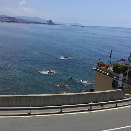 Sea Dream! House By The * Crevari