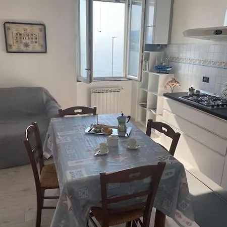 Apartment Sea Dream! House By The Crevari
