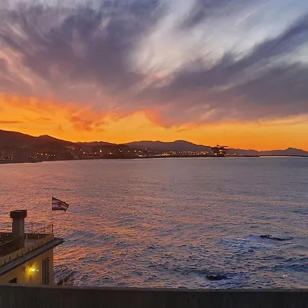 Apartment Sea Dream! House By The Crevari